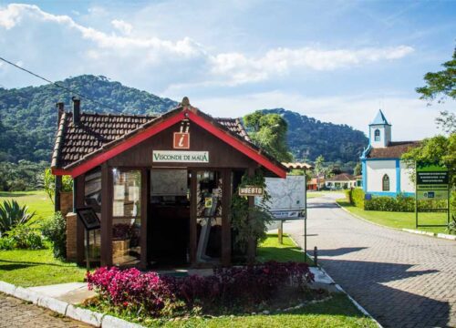 *Posto de Informações Turísticas - PIT